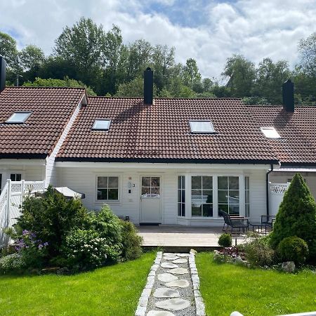 Normans House Kolltveit Eksteriør billede