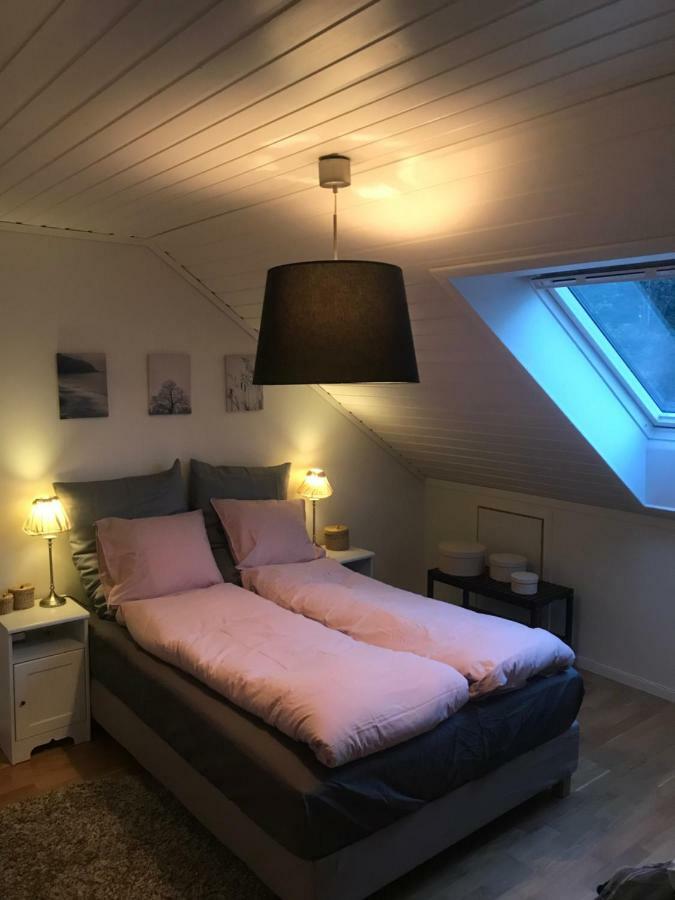 Normans House Kolltveit Værelse billede